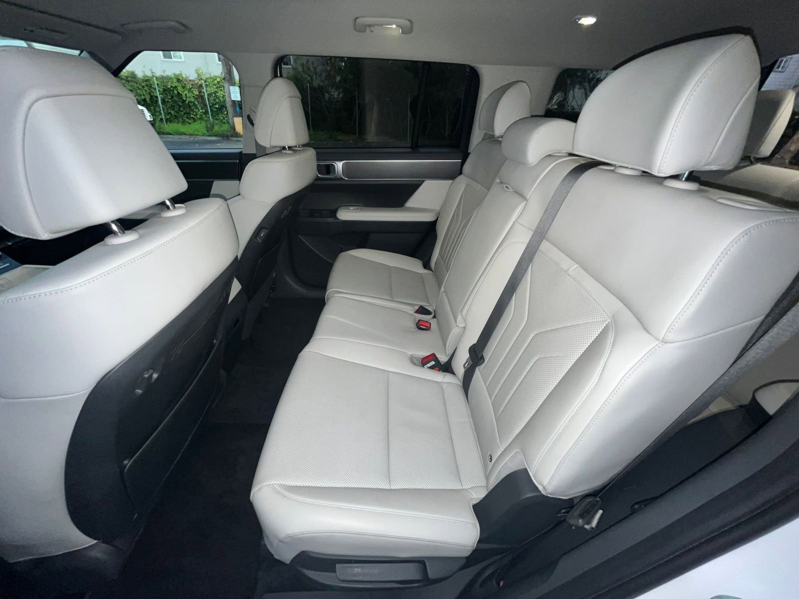 Used 2025 Hyundai Santa Fe SEL image 28