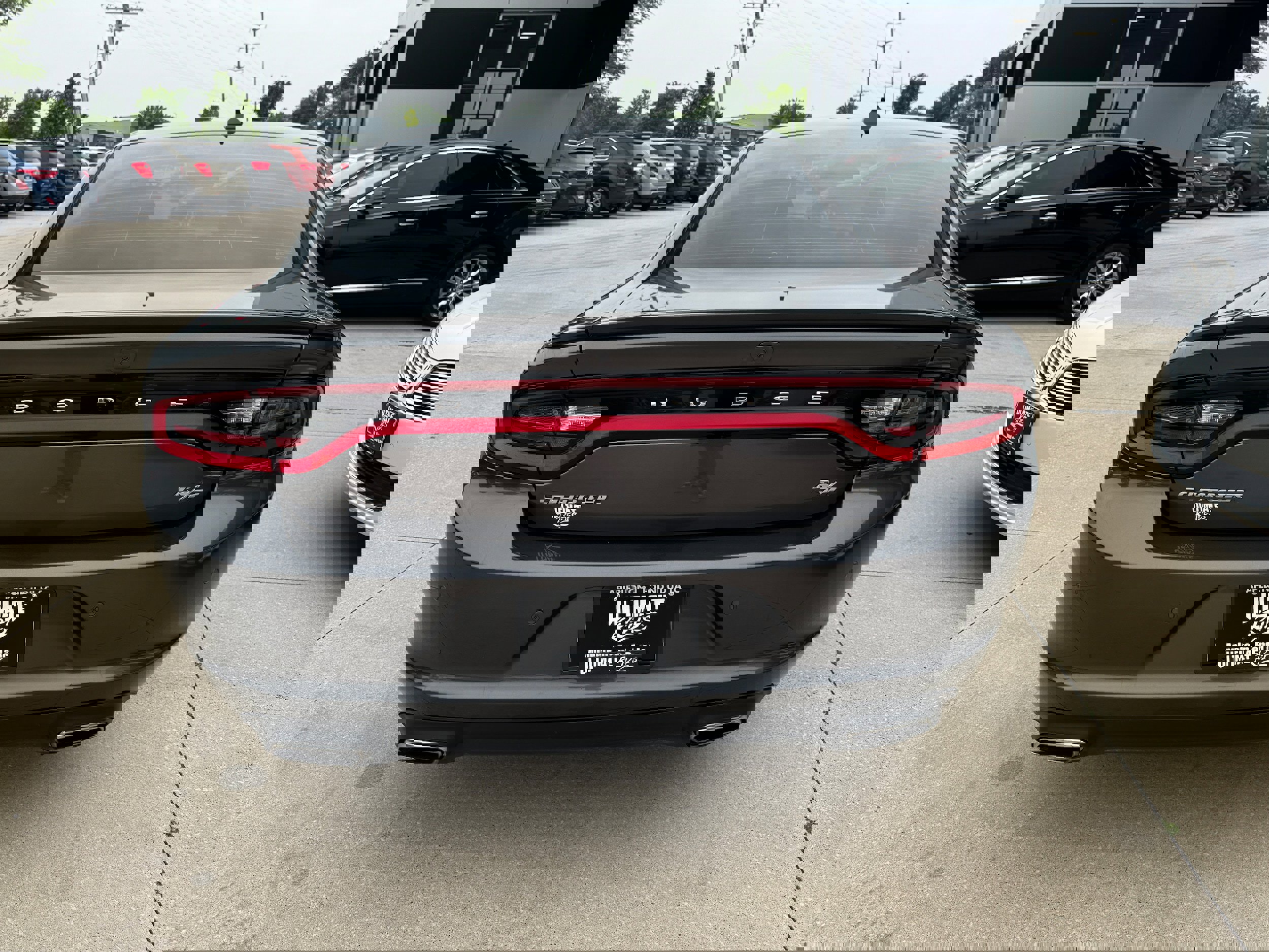 Used 2016 Dodge Charger R/T w/ Plus Group image 4