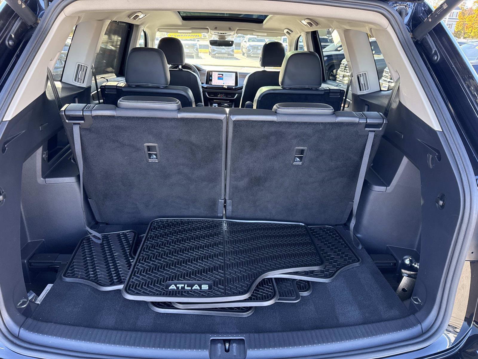 Certified 2024 Volkswagen Atlas SEL AWD/4WD image 7