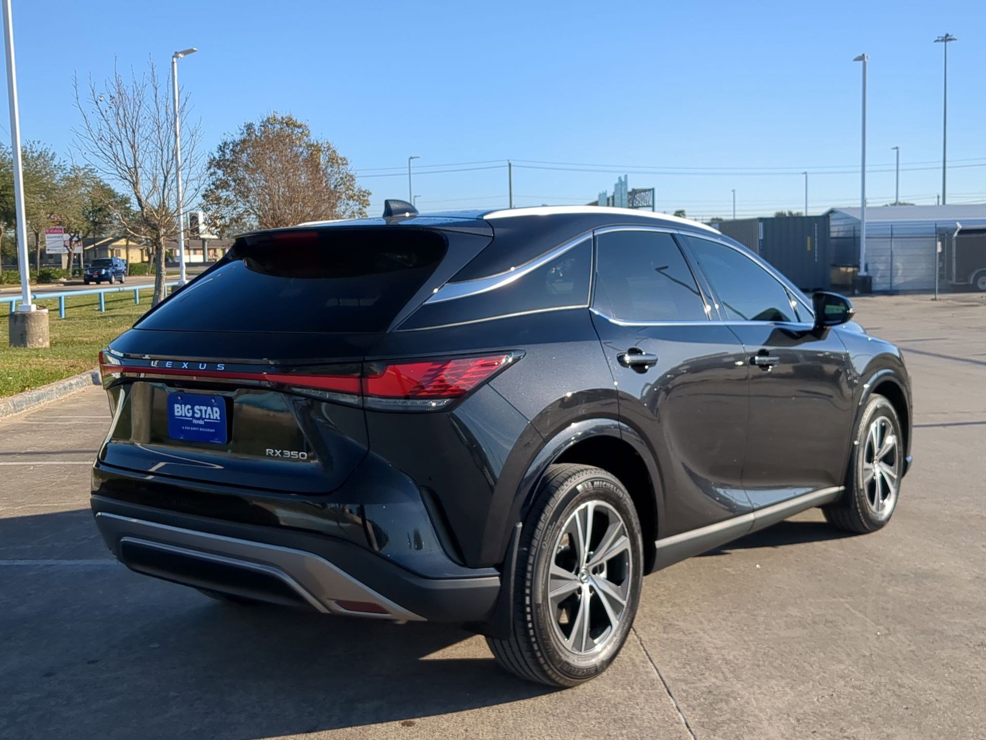 Used 2024 Lexus RX 350 Premium w/ Accessory Package (Z1) image 3