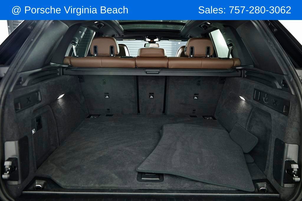 Used 2023 BMW X5 M50i w/ Climate Comfort Package image 32