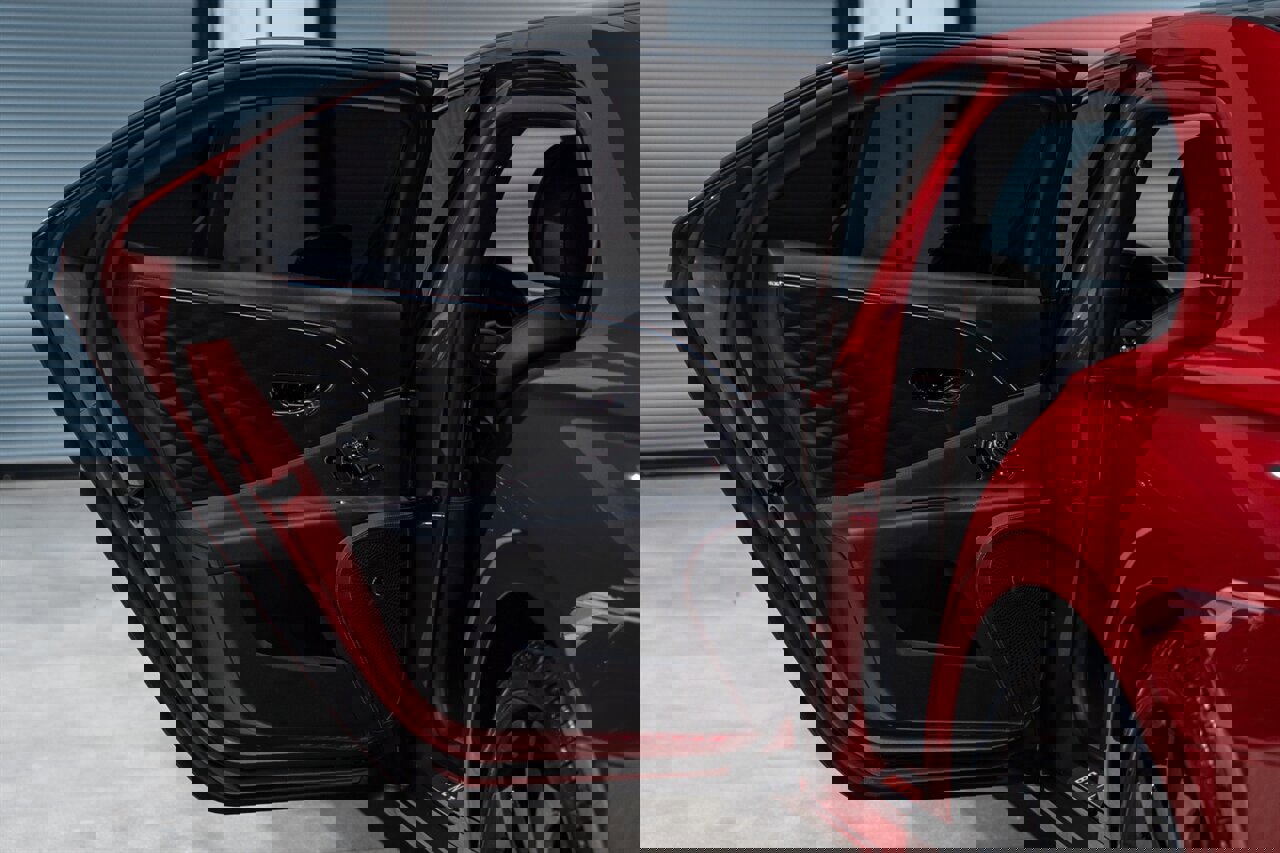 Used 2022 Bentley Flying Spur V8 image 31