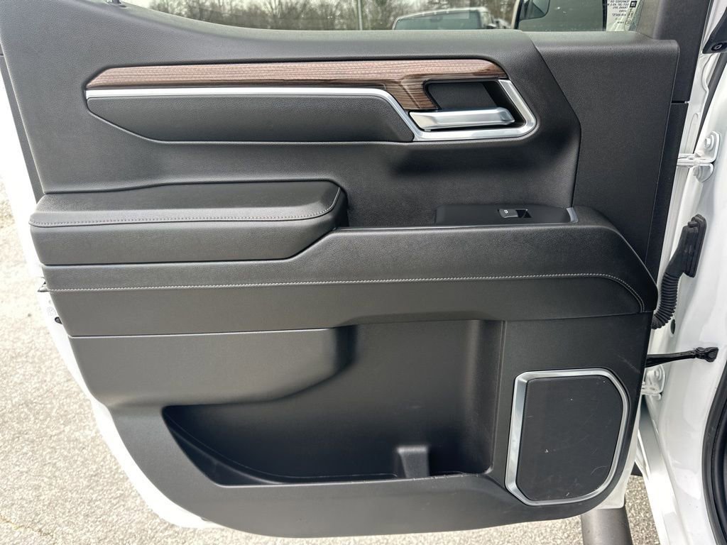 Used 2023 Chevrolet Silverado 1500 LT Trail Boss w/ Protection Package AWD/4WD image 26