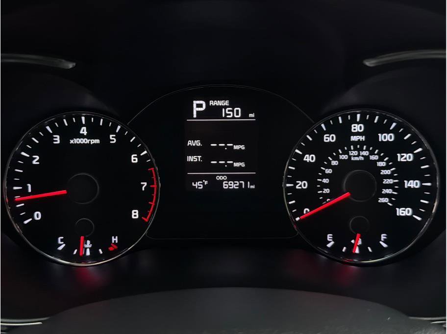 Used 2017 Kia Forte LX FWD image 15
