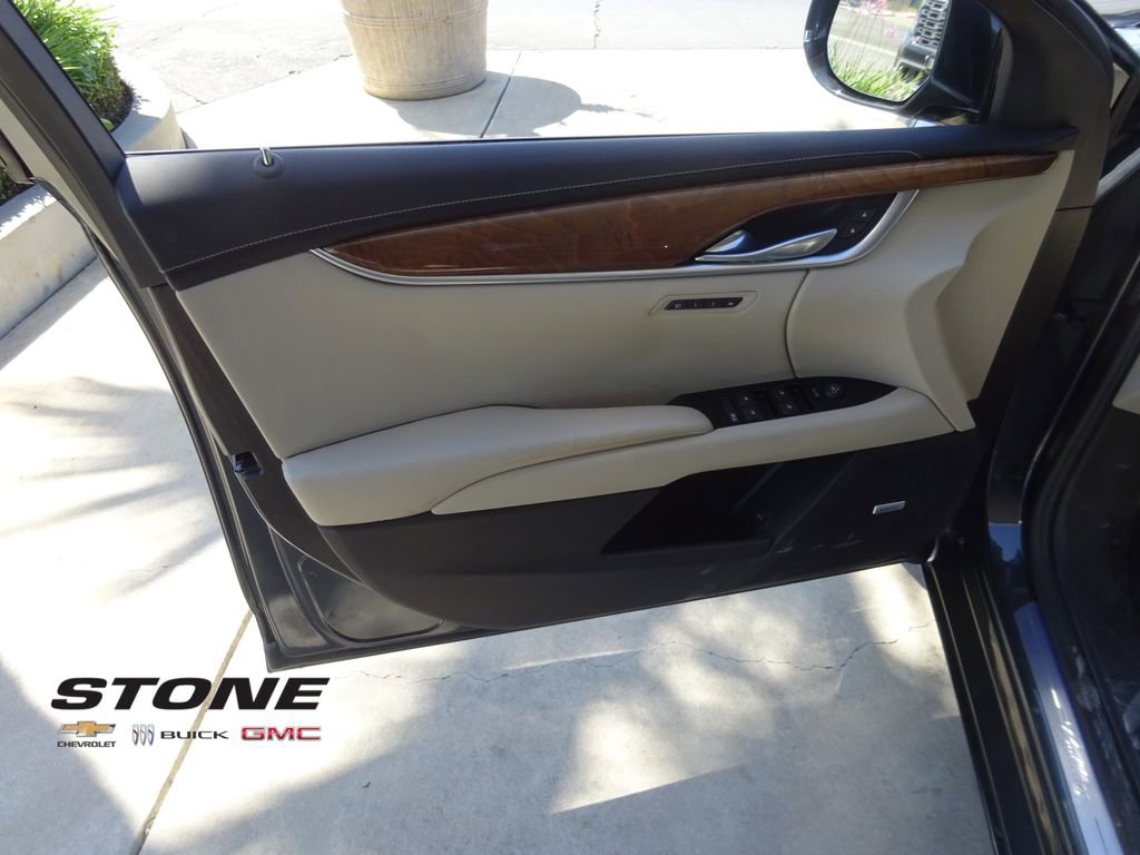 Used 2019 Cadillac XTS Luxury w/ Driver Awareness Package image 25