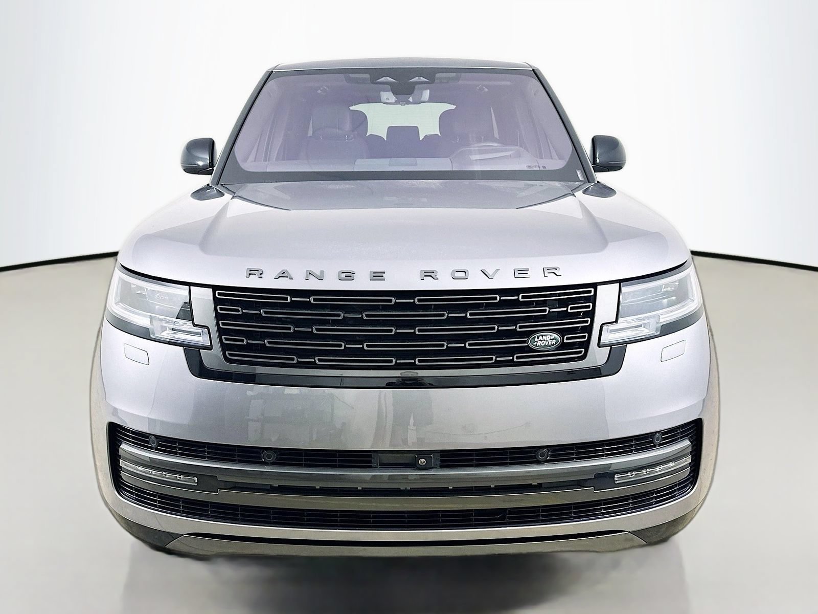 Used 2023 Land Rover Range Rover Long Wheelbase Autobiography AWD/4WD image 2