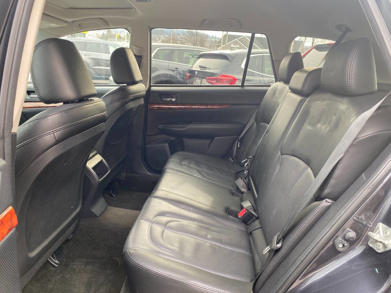 Used 2012 Subaru Outback 2.5i Limited image 21