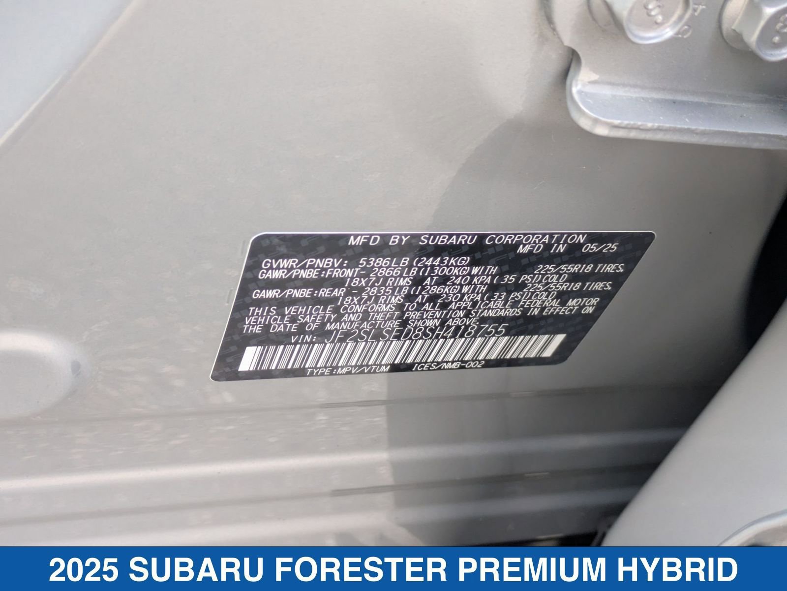 Certified 2025 Subaru Forester Premium AWD/4WD image 39
