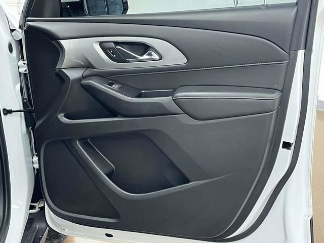 Used 2019 Chevrolet Traverse LT image 28