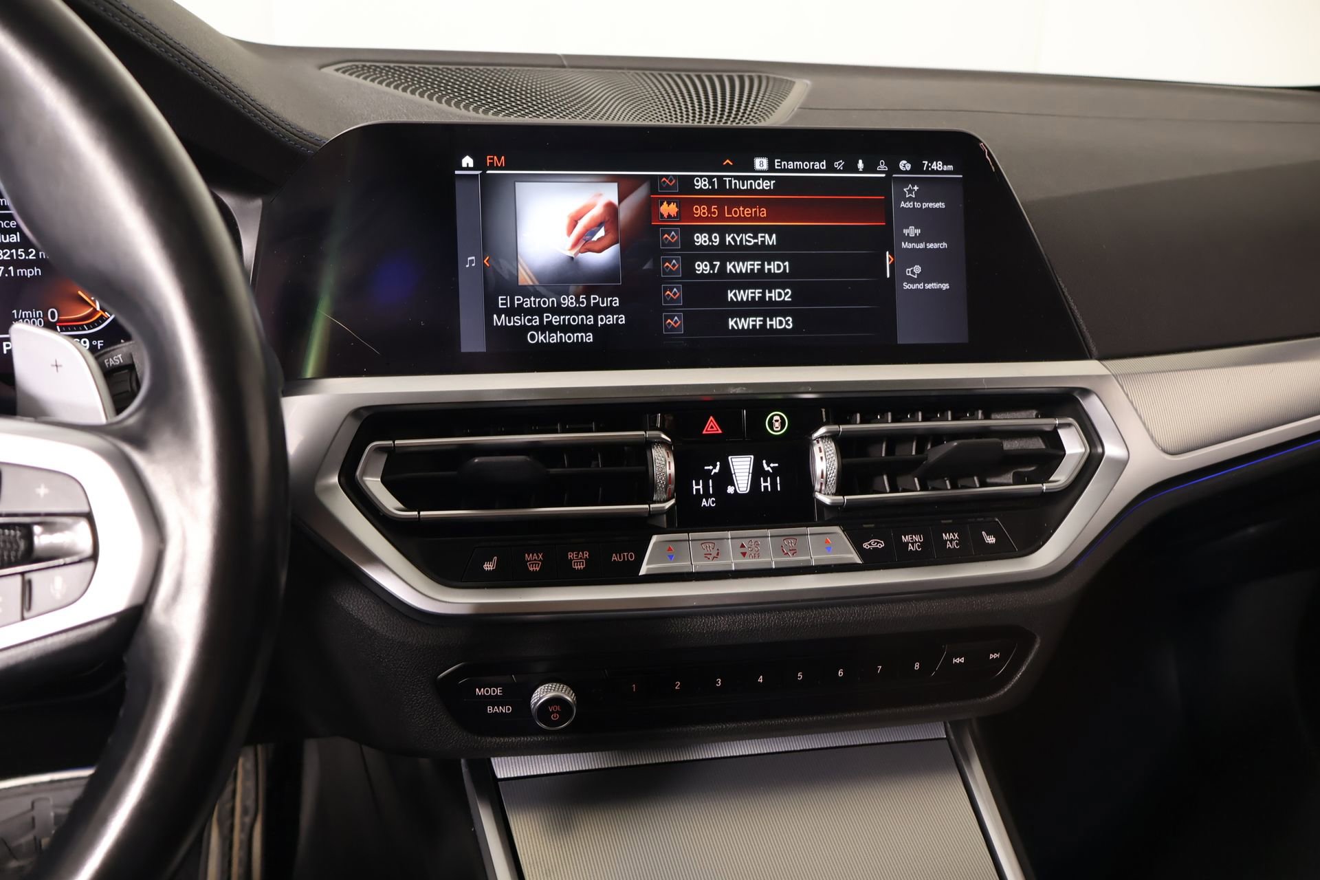 Used 2021 BMW 330i Sedan w/ M Sport Package image 5