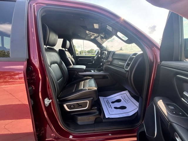 Used 2024 RAM 1500 Laramie AWD/4WD image 34