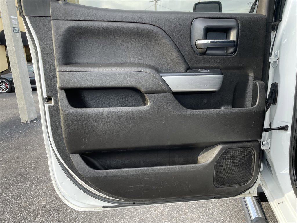 Used 2018 Chevrolet Silverado 2500 LTZ w/ Duramax Plus Package image 36