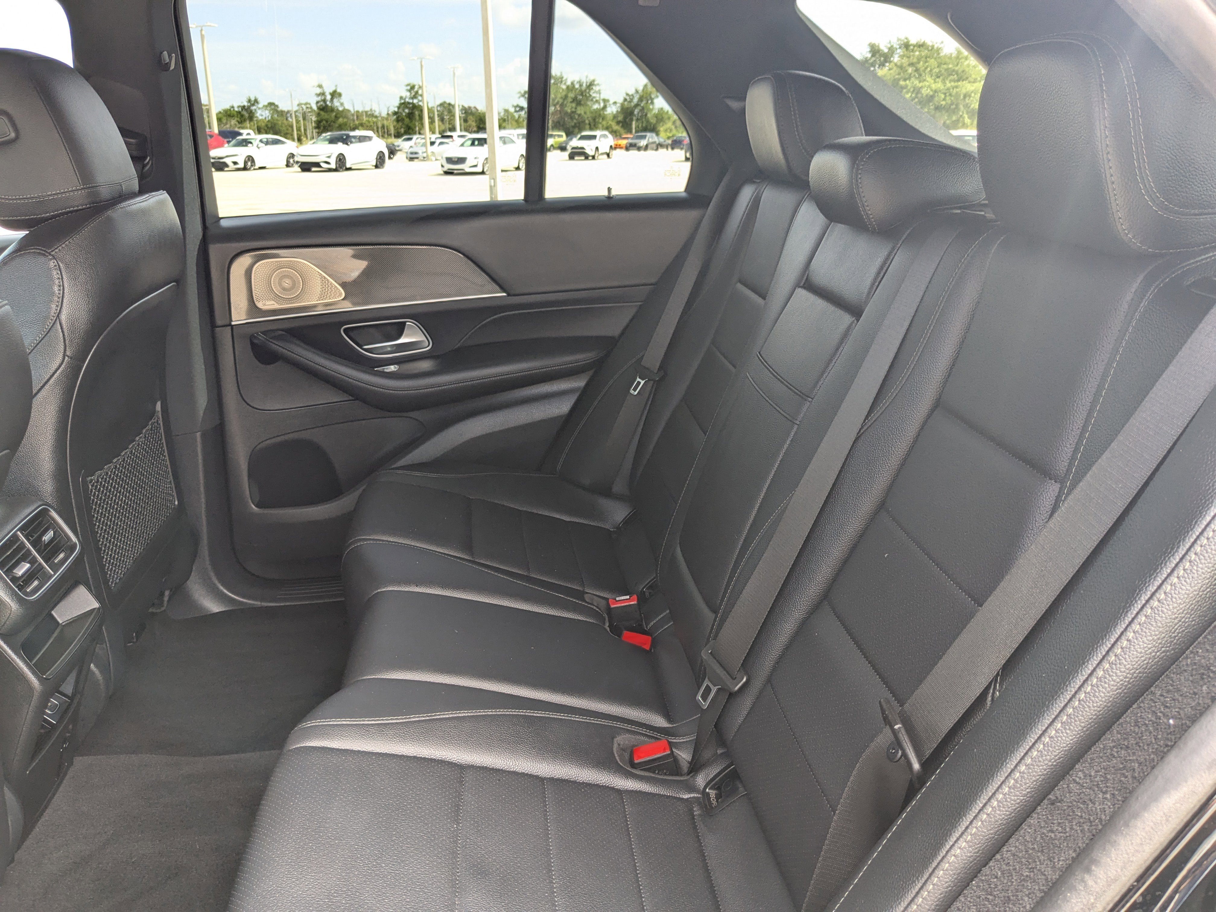 Used 2023 Mercedes-Benz GLE 350 w/ AMG Line Exterior image 18