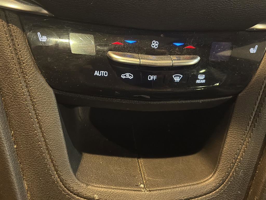 Used 2021 Cadillac XT5 Premium Luxury AWD/4WD image 23