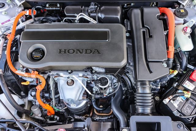 Used 2025 Honda Accord Sport image 30