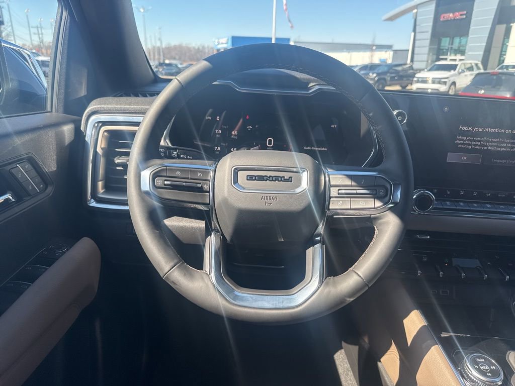 New 2026 GMC Canyon Denali image 14