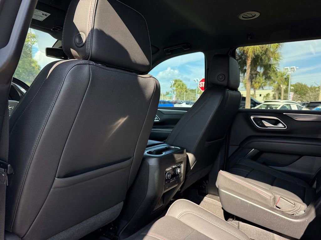 Used 2022 Chevrolet Tahoe RST w/ Sport Performance Package image 17