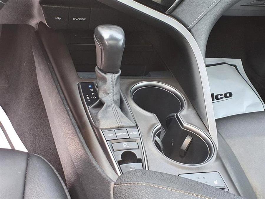 Used 2021 Toyota Camry XSE image 28