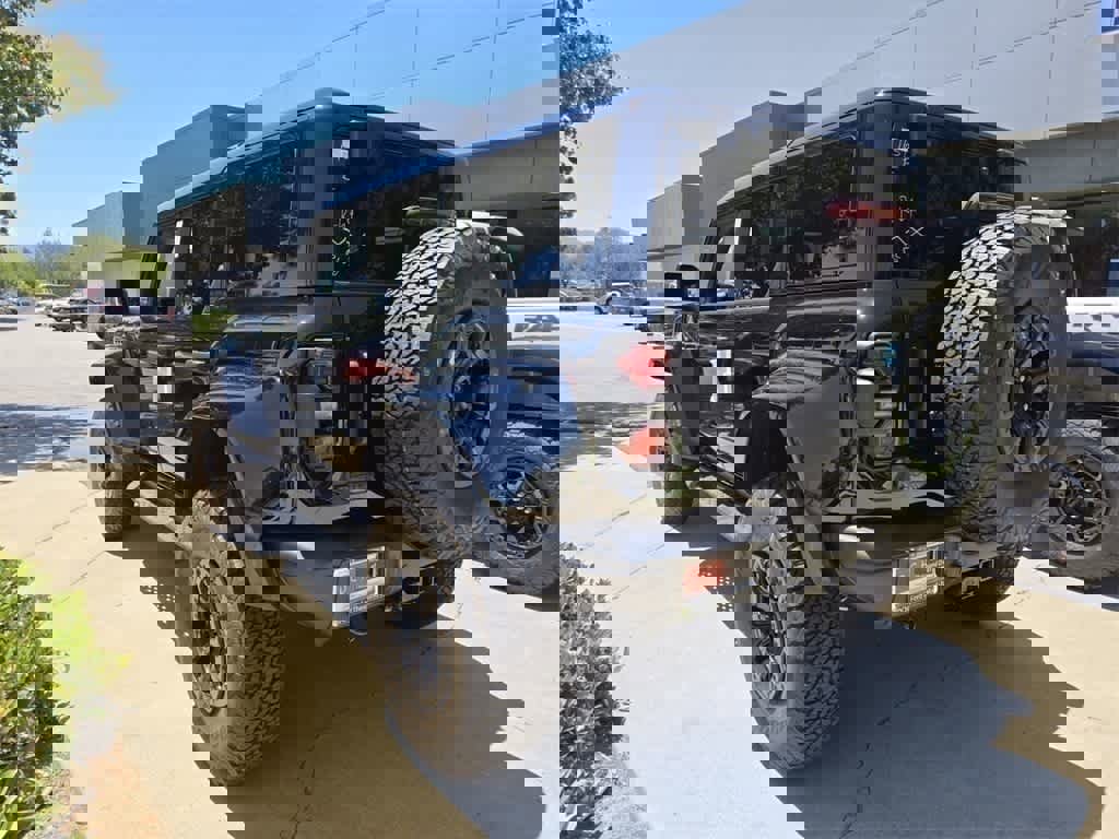 New 2025 Ford Bronco Raptor image 2
