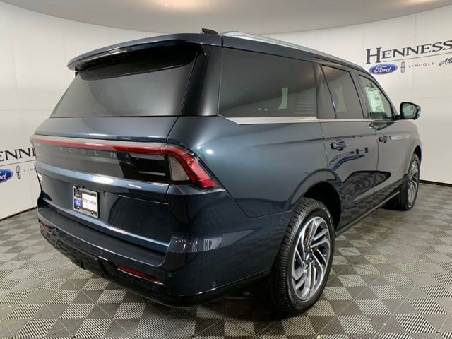 New 2025 Lincoln Navigator Reserve image 7