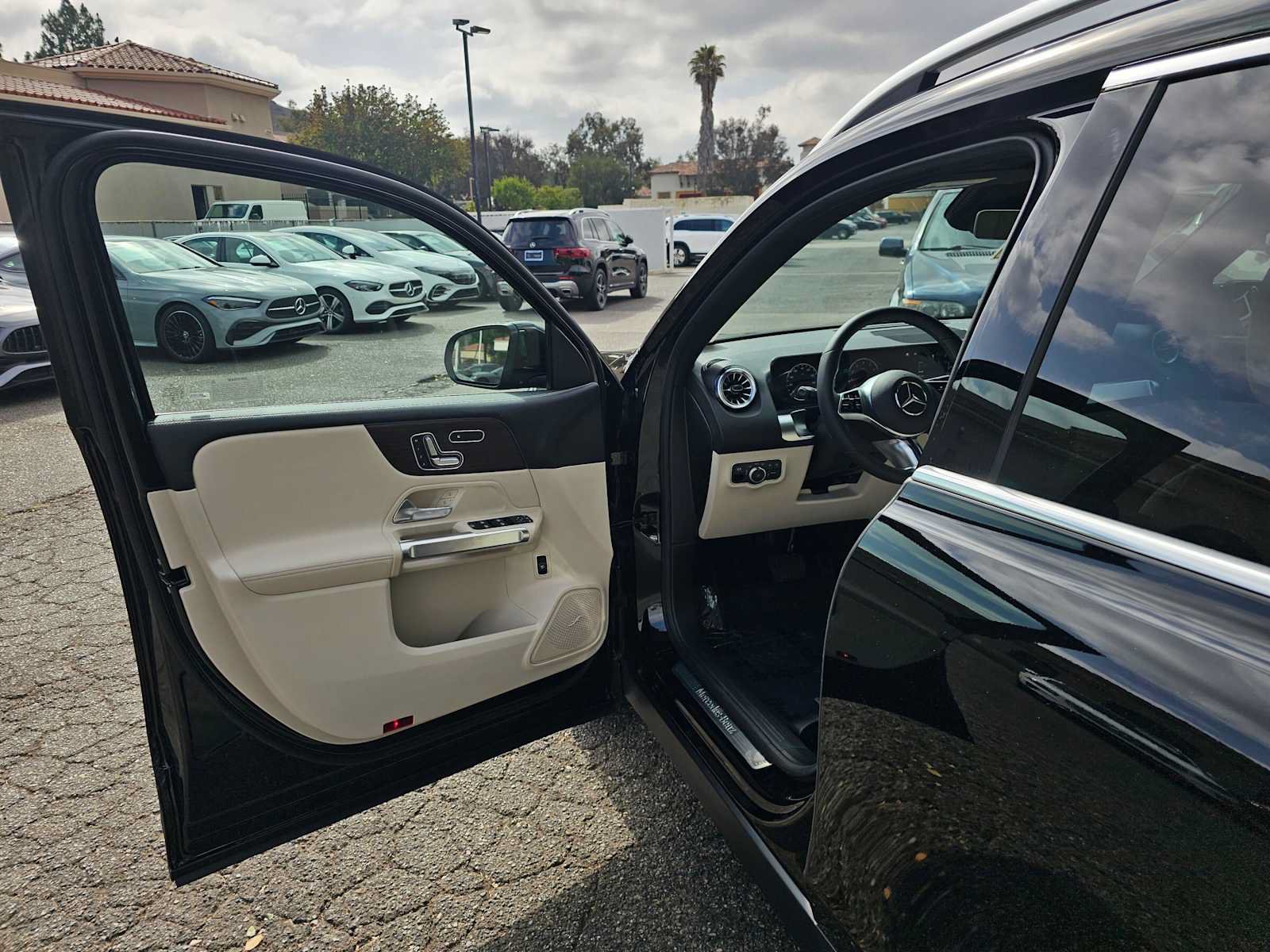 New 2026 Mercedes-Benz GLB 250 image 19