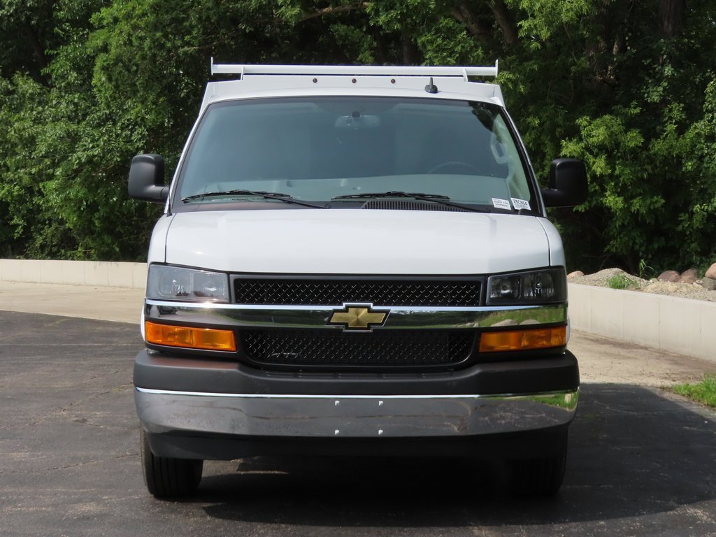 New 2025 Chevrolet Express 3500 w/ Power Convenience Package image 19