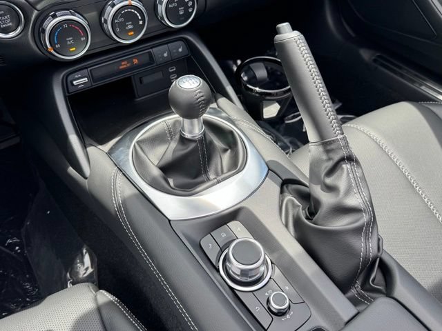 New 2026 MAZDA MX-5 Miata RF Grand Touring RWD image 16