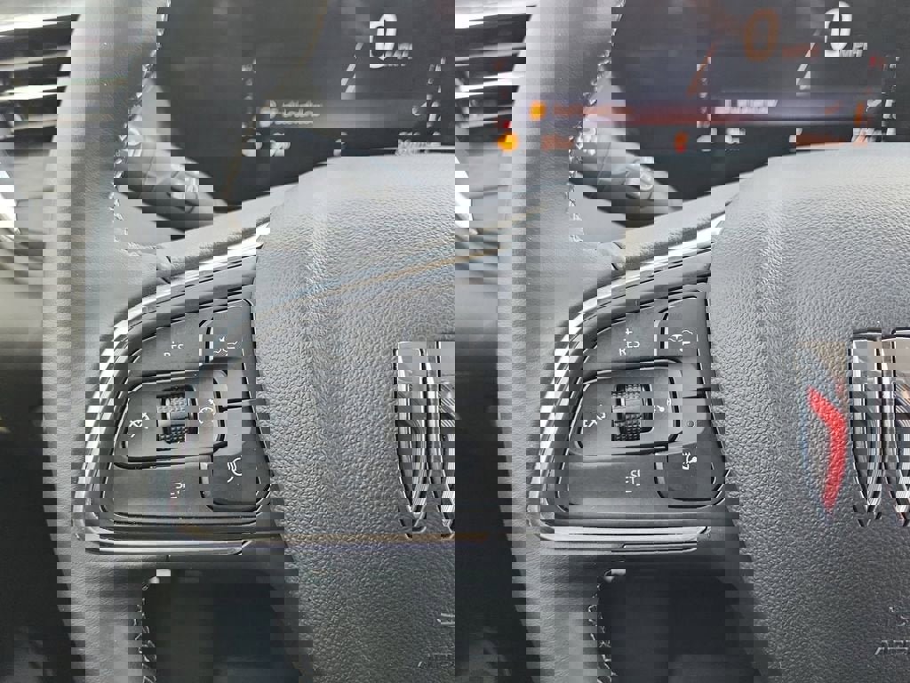 Used 2024 Buick Encore GX Avenir w/ Avenir Technology Package image 21