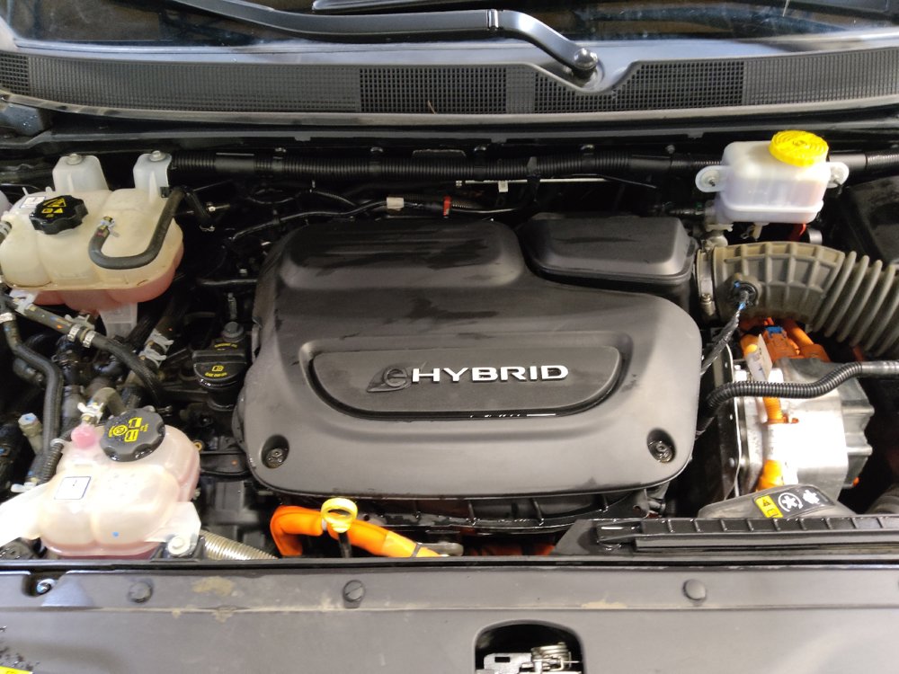 Used 2023 Chrysler Pacifica Touring-L FWD image 30