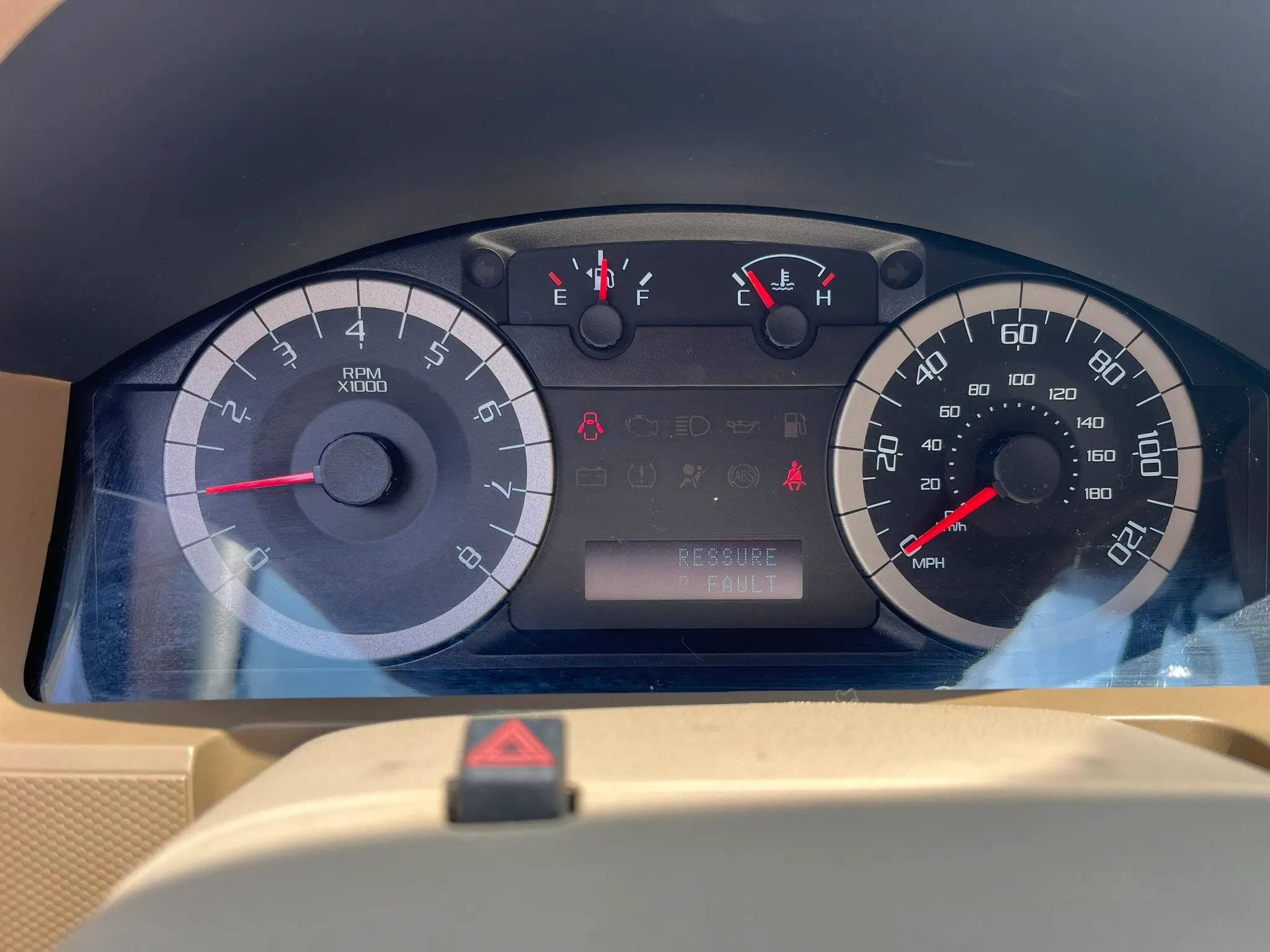 Used 2011 Ford Escape Limited FWD image 10
