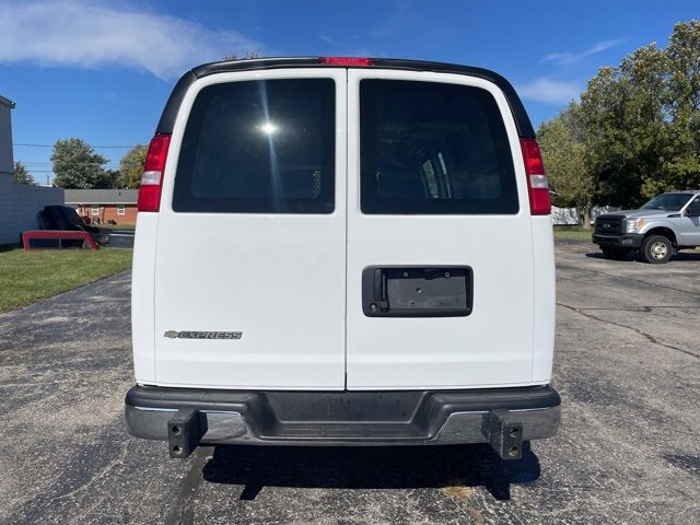 Used 2024 Chevrolet Express 2500 Work Van w/ Driver Convenience Package image 9