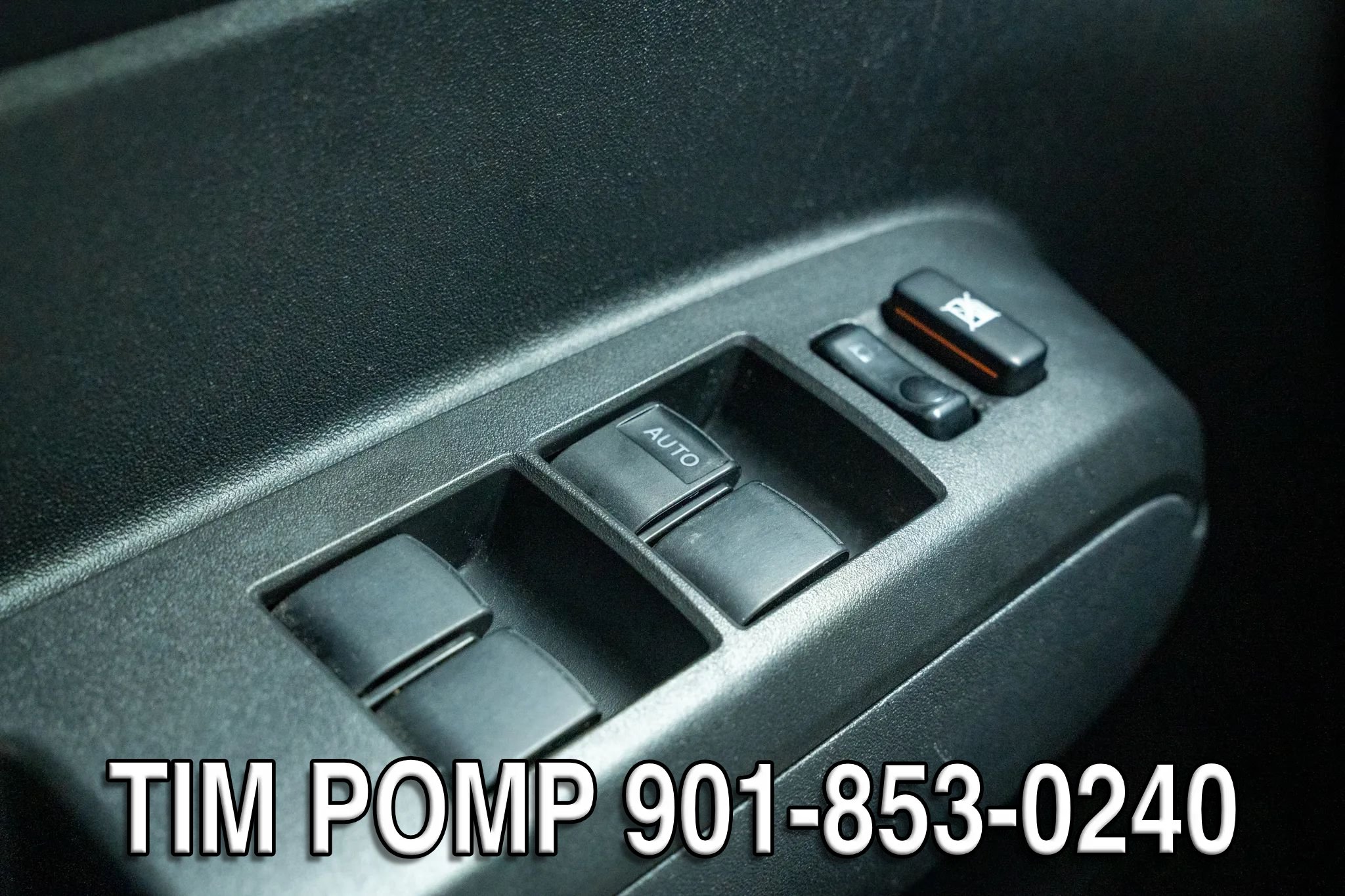 Used 2010 Scion xB FWD image 23