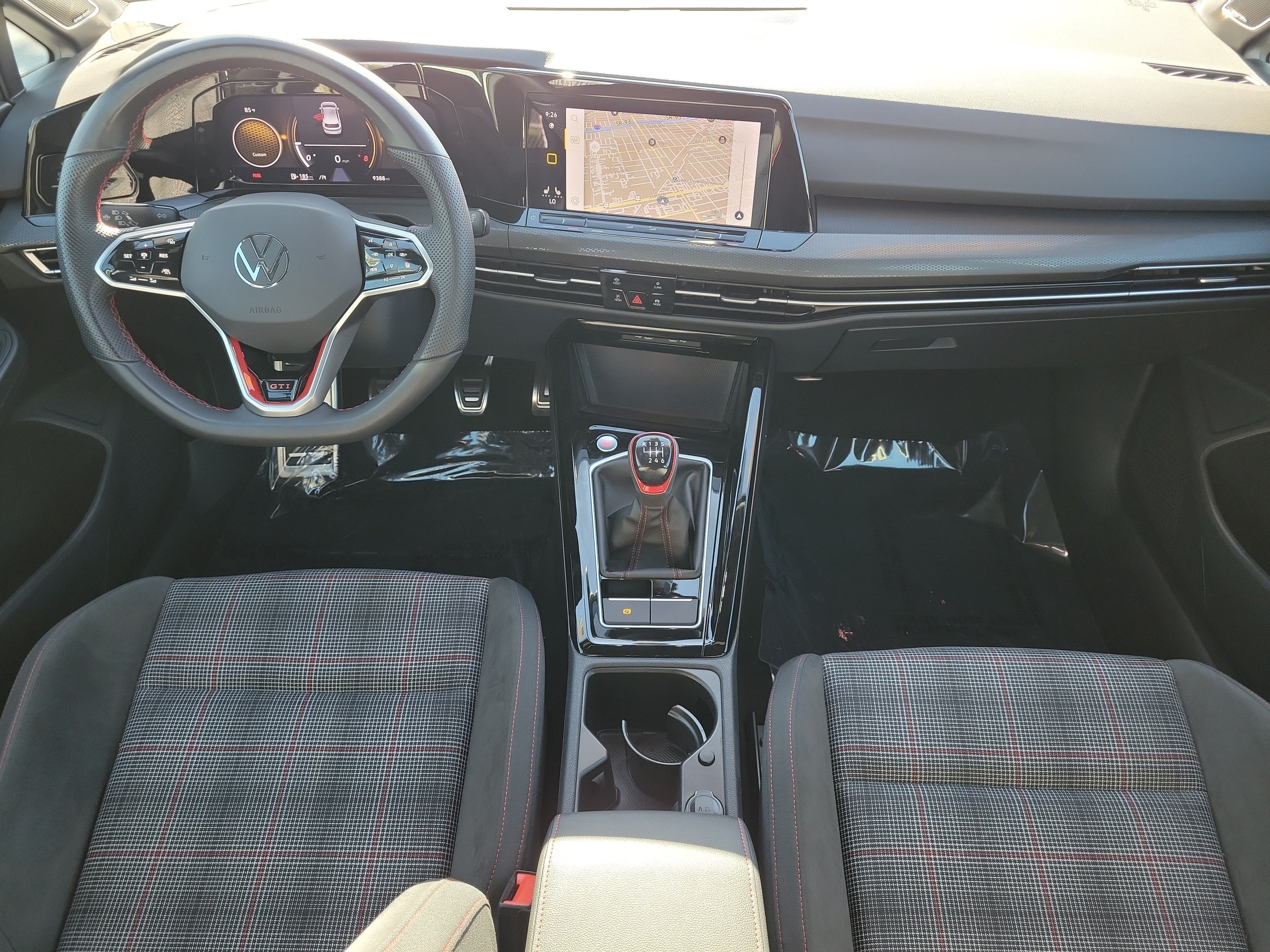 Used 2024 Volkswagen GTI SE FWD image 12