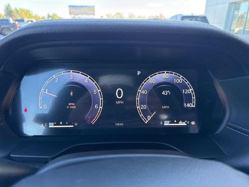 New 2025 Jeep Grand Cherokee Limited w/ Luxury Tech Group II image 22