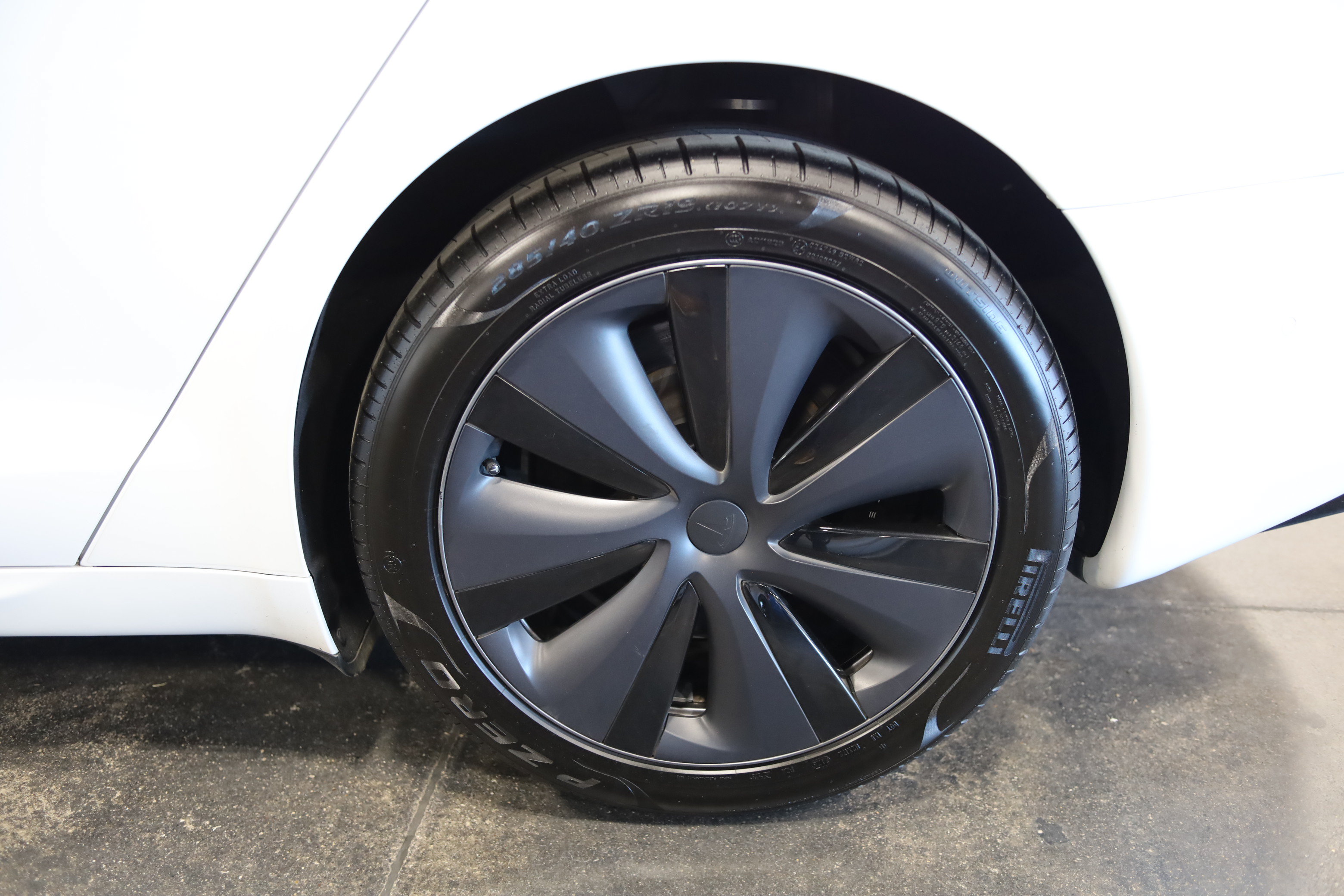 Used 2021 Tesla Model S Plaid AWD/4WD image 13
