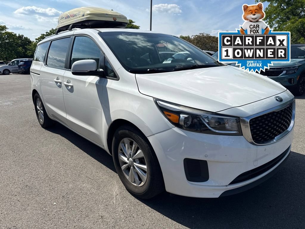Used 2017 Kia Sedona LX w/ LX Essentials Premium Package