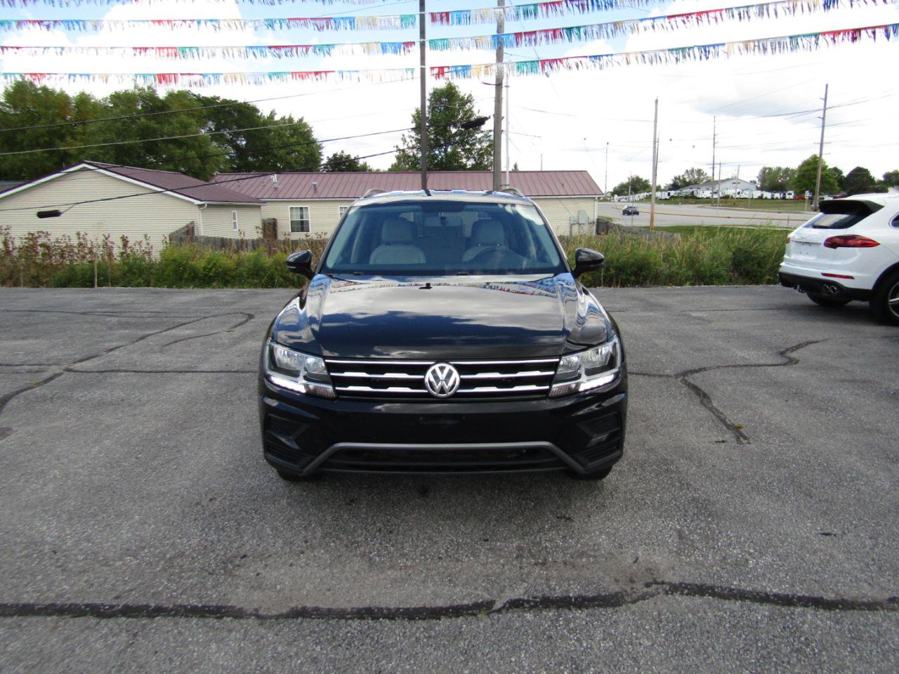 Used 2020 Volkswagen Tiguan S AWD/4WD image 2