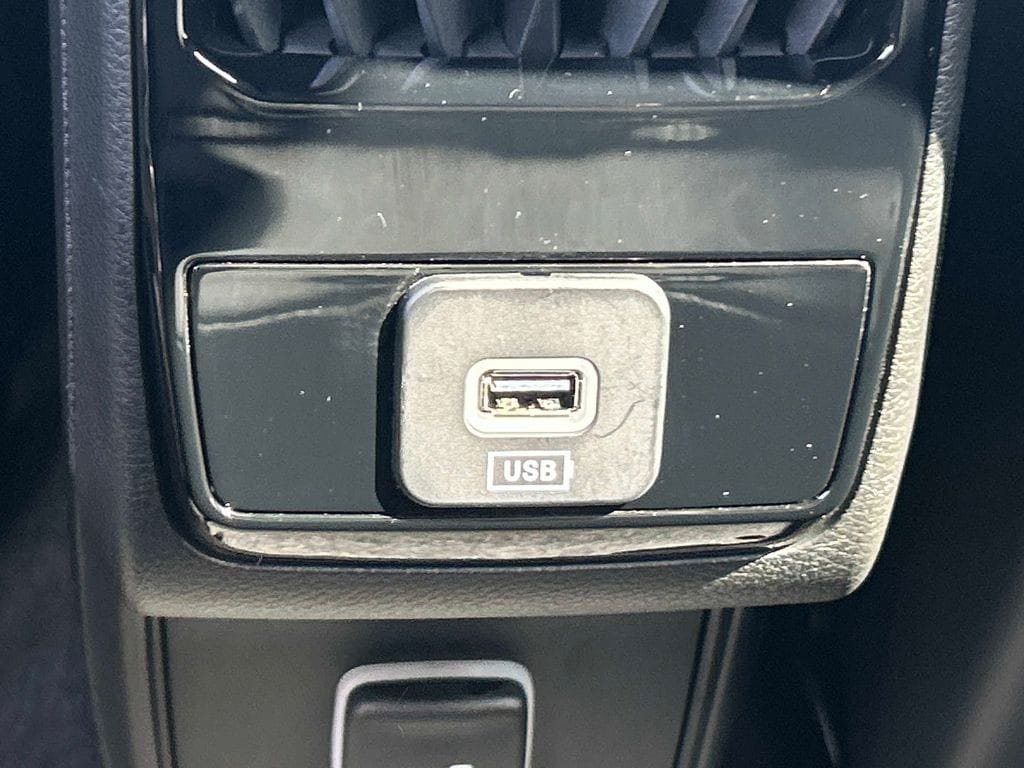 Certified 2026 Jeep Compass Limited AWD/4WD image 18