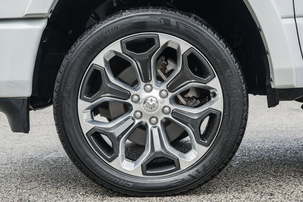 Used 2020 RAM 1500 Limited image 30