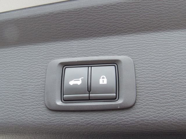 Used 2023 Mitsubishi Outlander SE image 6