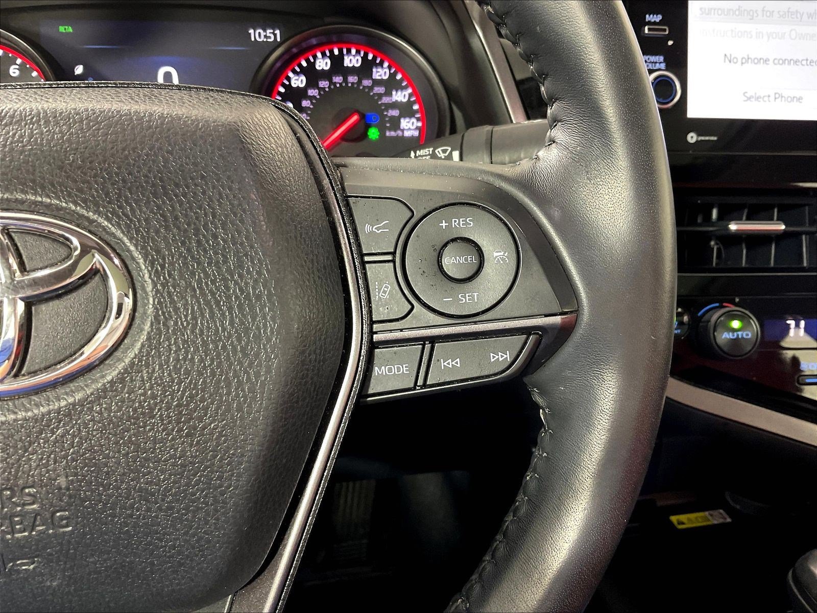 Used 2023 Toyota Camry XSE FWD image 12