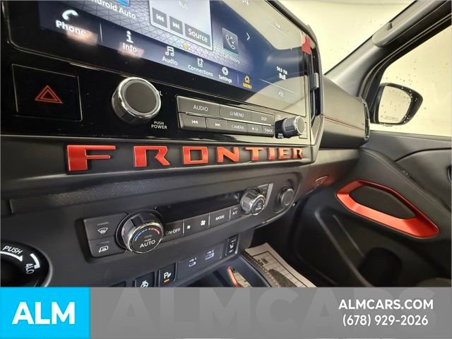 Used 2025 Nissan Frontier PRO-4X w/ Pro Convenience Package image 32