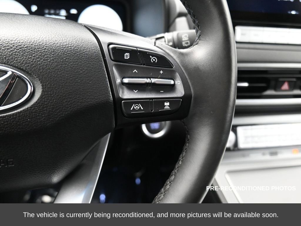 Used 2023 Hyundai Kona Limited image 23