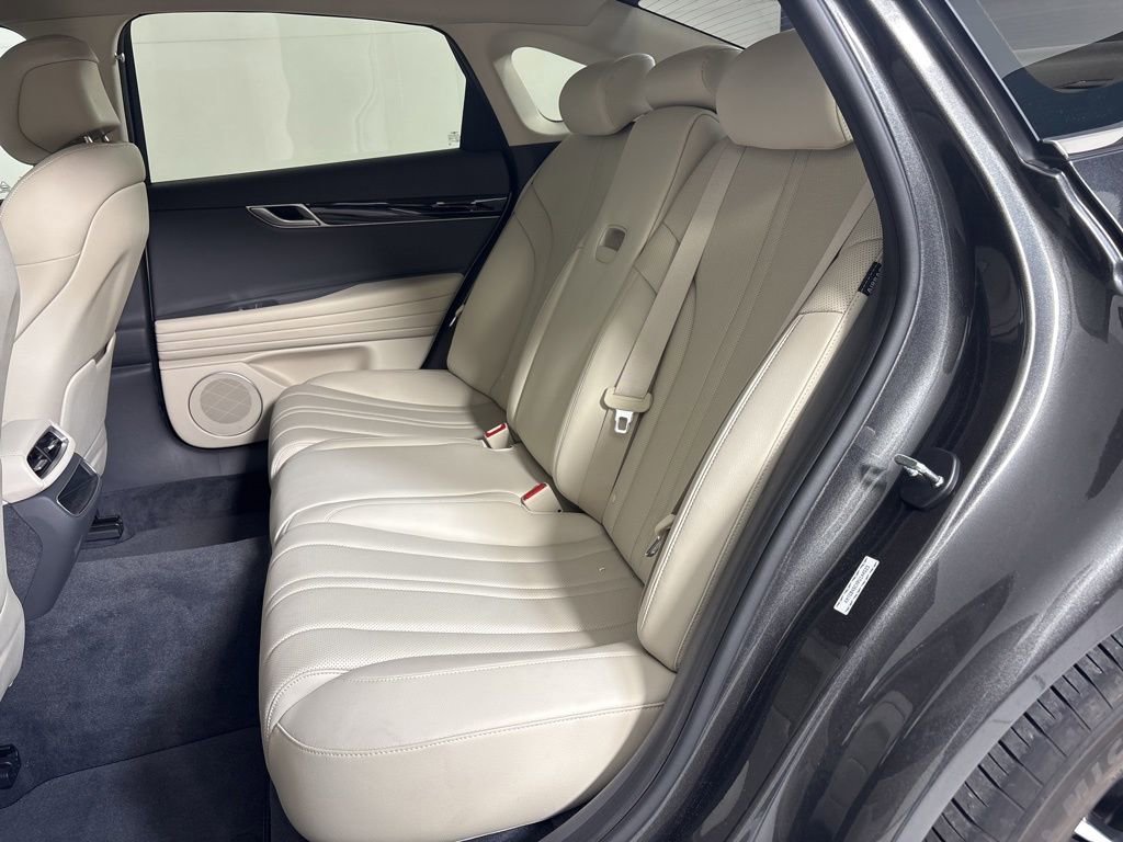 Used 2023 Genesis G80 2.5T image 18