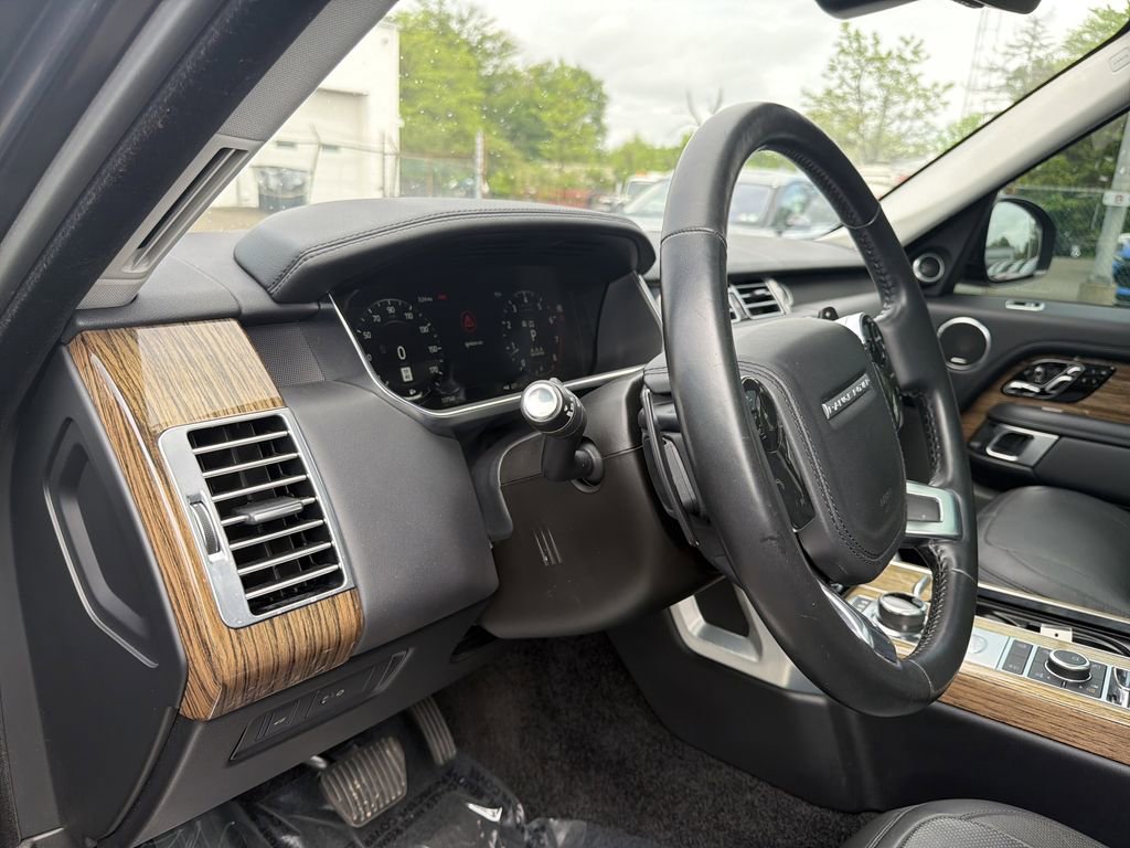 Used 2019 Land Rover Range Rover Supercharged AWD/4WD image 20