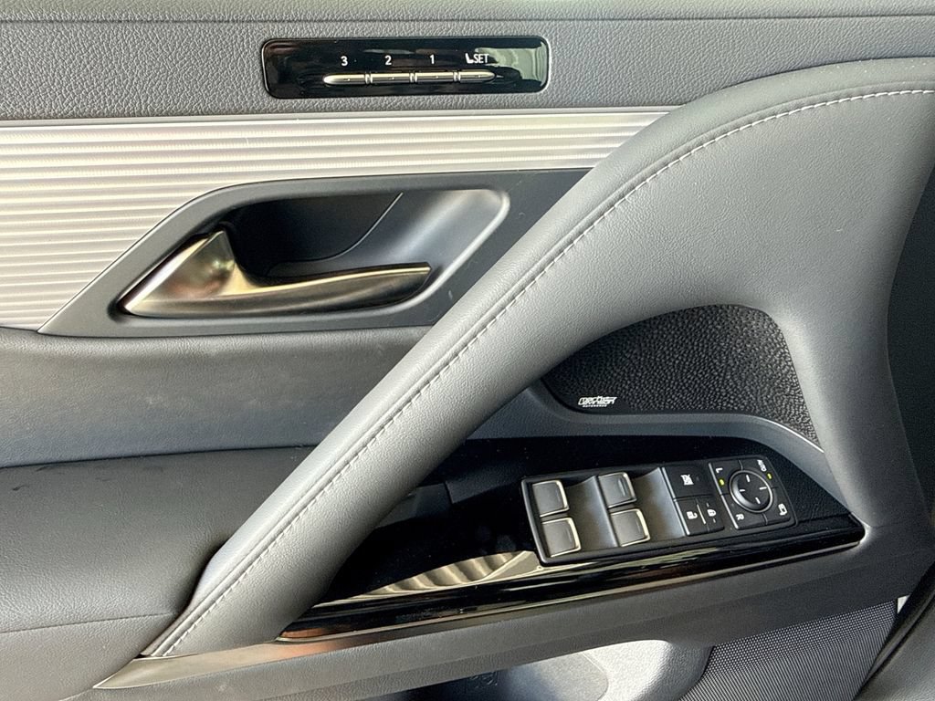 New 2026 Lexus LX 700h F Sport AWD/4WD image 28