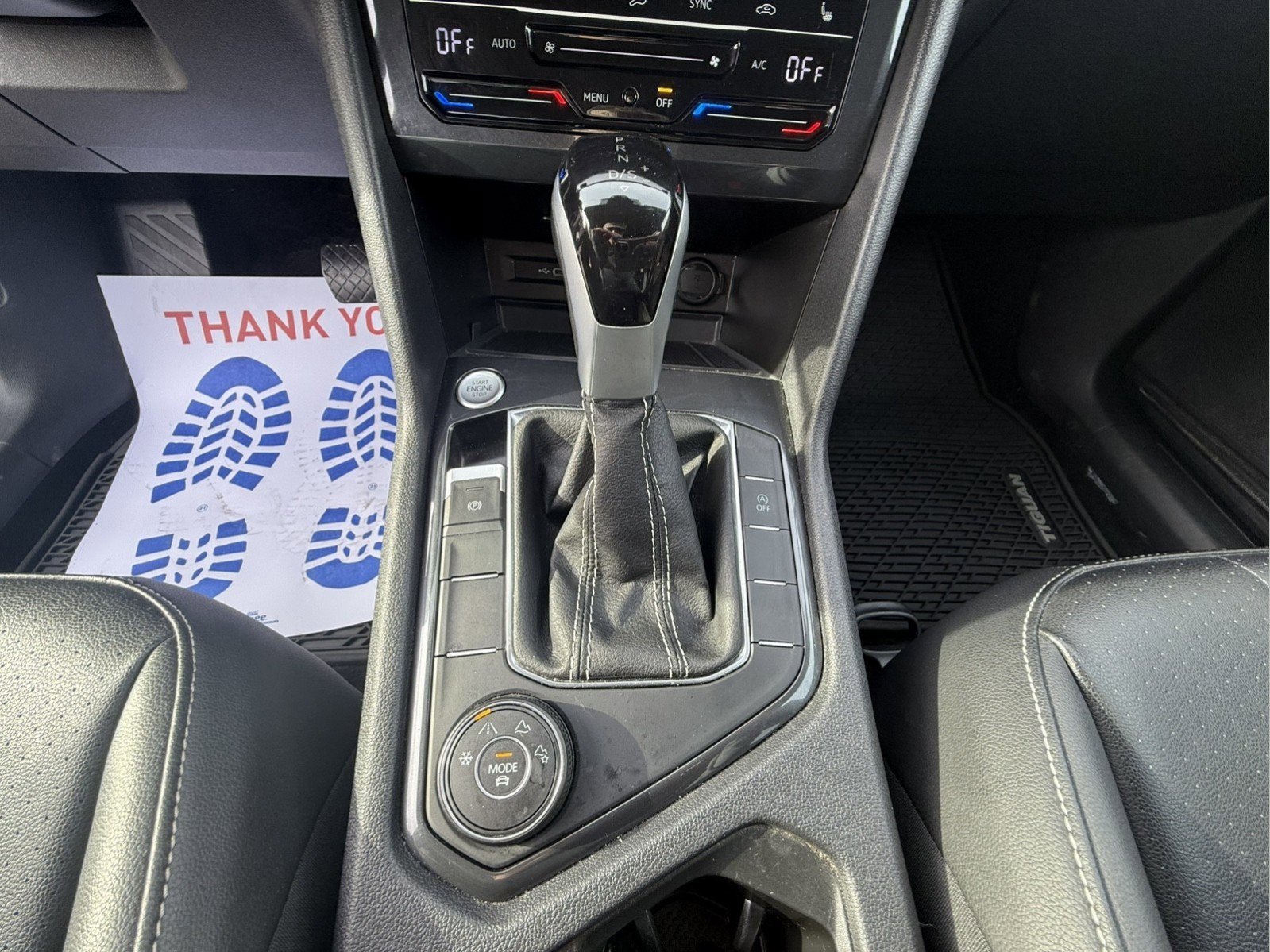Used 2024 Volkswagen Tiguan SE AWD/4WD image 15