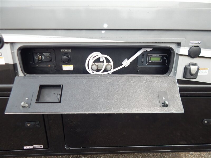 Used 2018 Ford E-450 and Econoline 450 Super Duty w/ Motorhome Prep Package RWD image 18