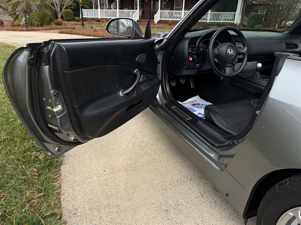 Used 2008 Honda S2000 image 42