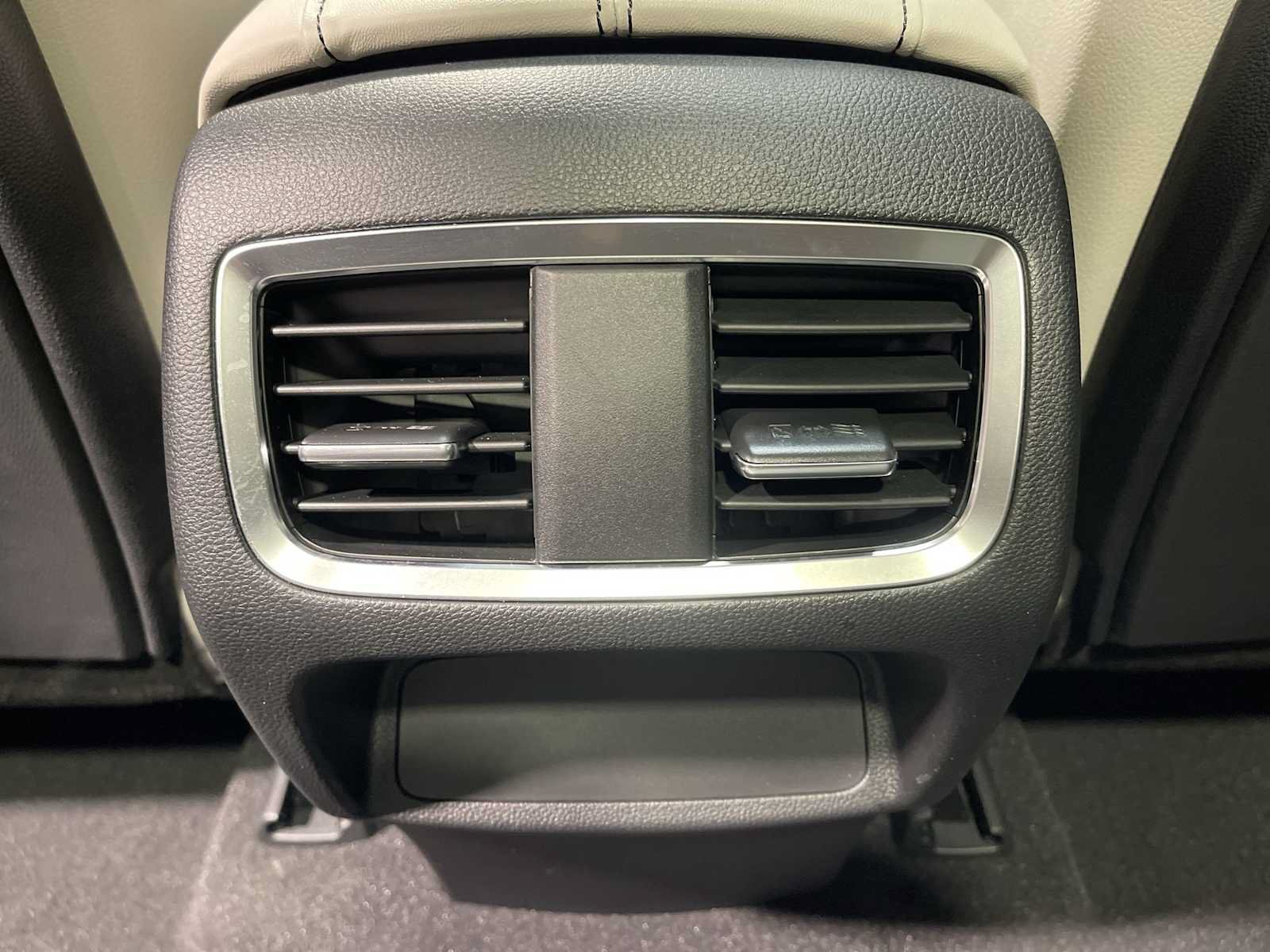 Certified 2026 Acura RDX SH-AWD image 25